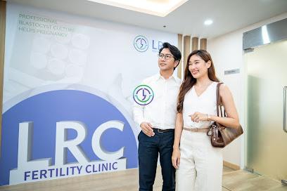 去医院前我可以提前预约专家吗？